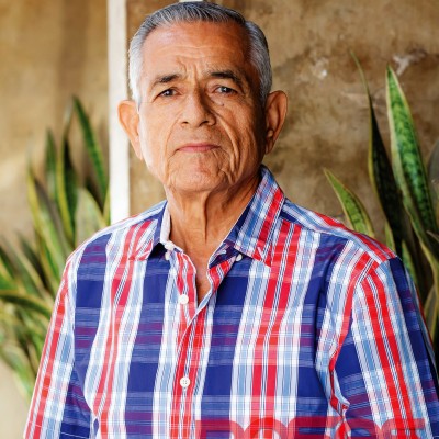 CELEBRANDO EL CUMPLEAÑOS DE ALEJANDRO GÓMEZ