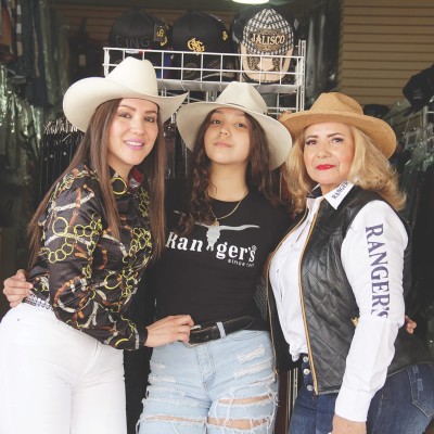 BOUTIQUE AYALA´S OK! CELEBRA SU 10 ANIVERSARIO